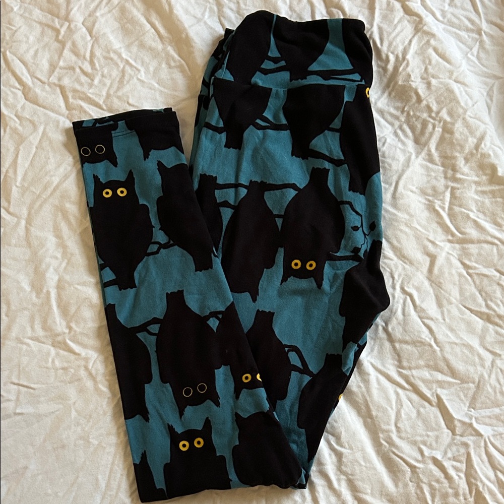 LuLaRoe night Owl Print Leggings - Black and teal